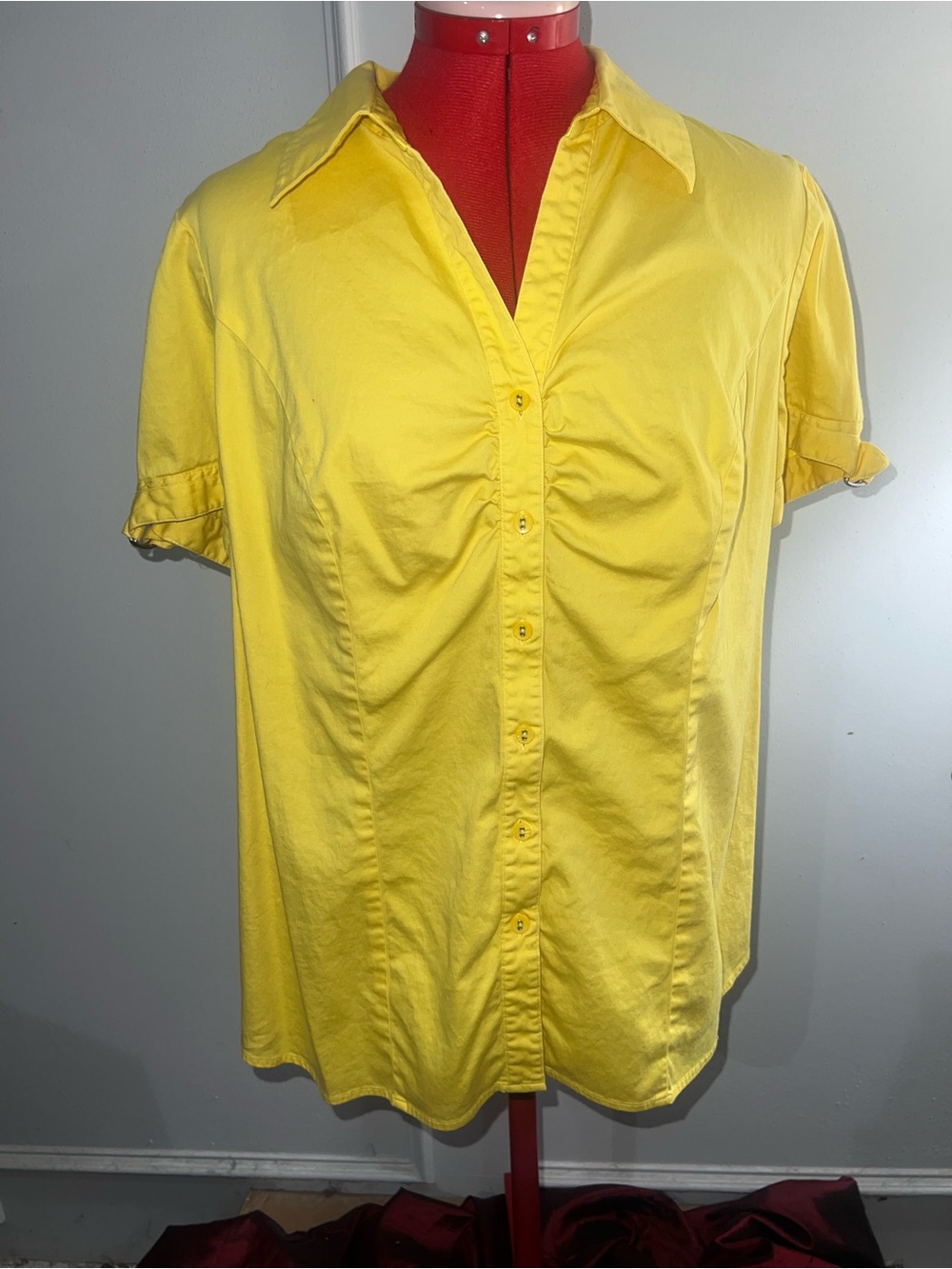 Lane Bryant Sunshine Yellow Short-Sleeve Button-Front Shirt size 16 officesiren